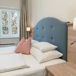 Inselhotel Faakersee Hotel 4*