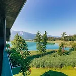 应赛尔伐科尔湖酒店 法克湖