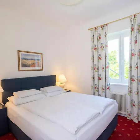 Inselhotel Faakersee 4*