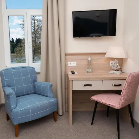 Inselhotel Faakersee מלון