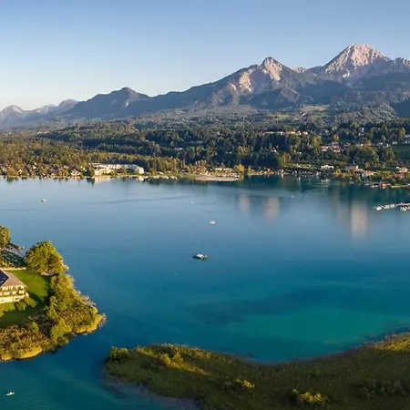 Hotel Inselhotel Faakersee 4*