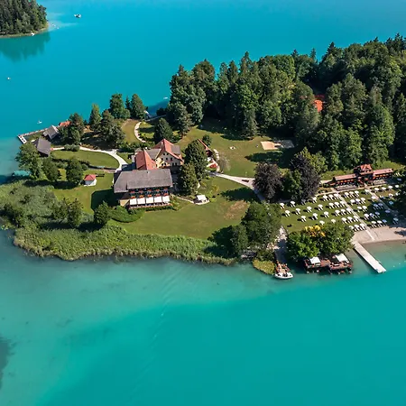 מלון Inselhotel Faakersee