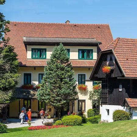 Inselhotel Faakersee