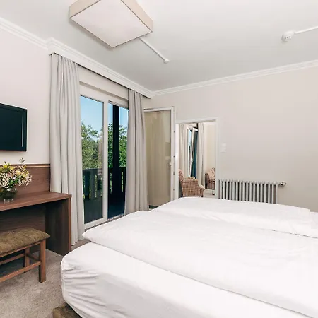 Inselhotel Faakersee מלון