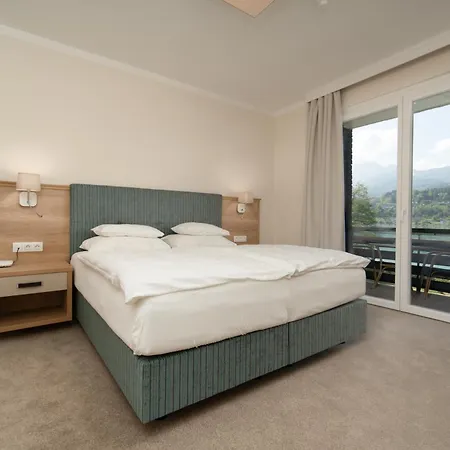 מלון Inselhotel Faakersee פאק אם סי