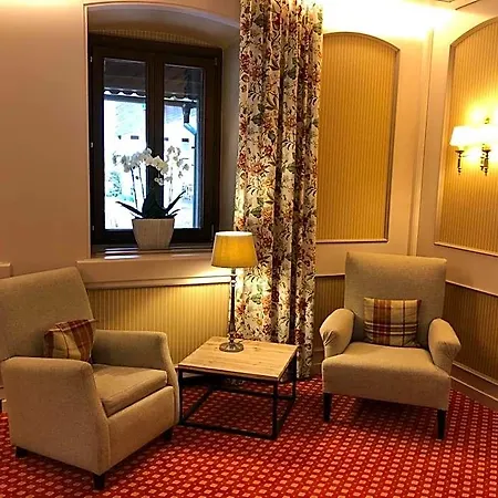 Inselhotel Faakersee Hotel