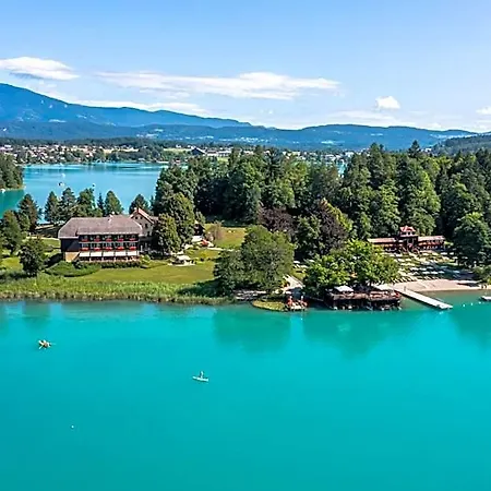 Hotel Inselhotel Faakersee 4*