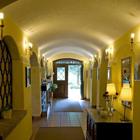 Inselhotel Faakersee Hotel 4*