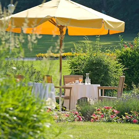 Inselhotel Faakersee Hotel Faak am See