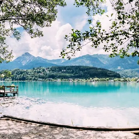 Inselhotel Faakersee