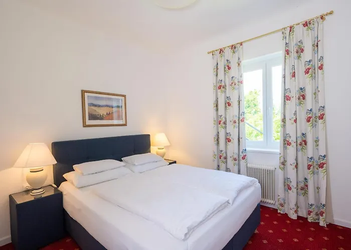 Inselhotel Faakersee 4*