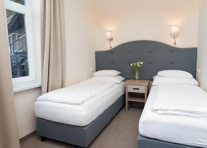 Inselhotel Faakersee מלון 4*