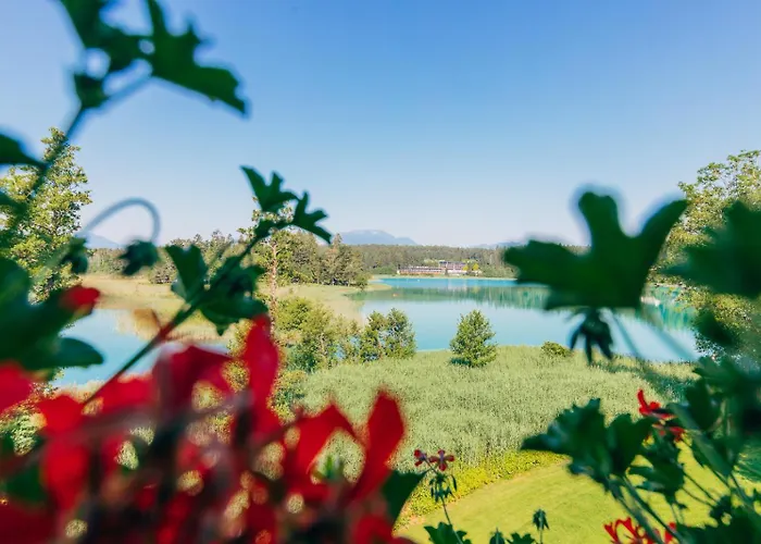 Inselhotel Faakersee 4* פאק אם סי