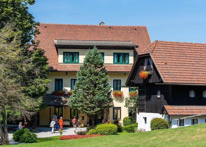 Inselhotel Faakersee