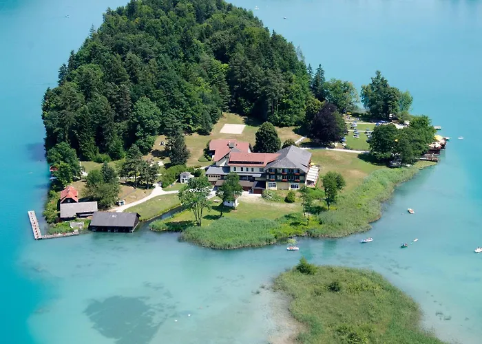 Inselhotel Faakersee Hotel
